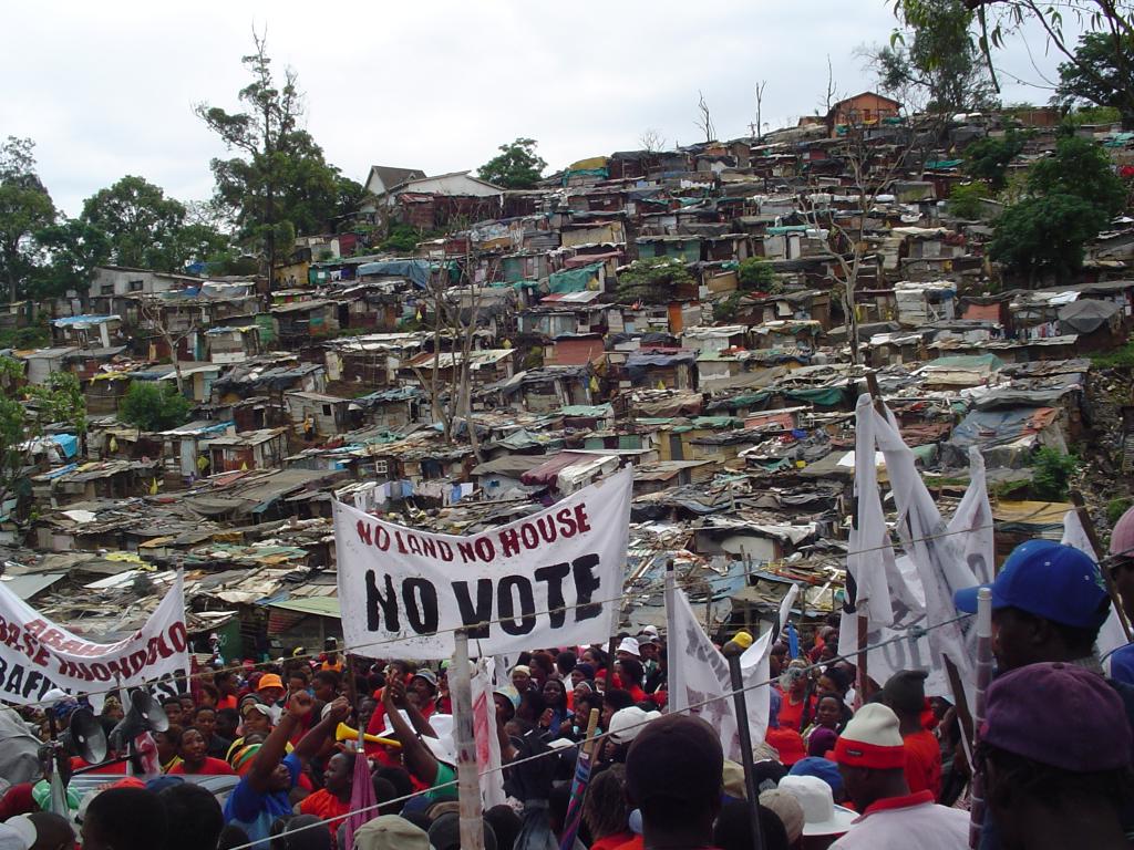 *Evictions at gun point continue at the Kennedy Road settlement*